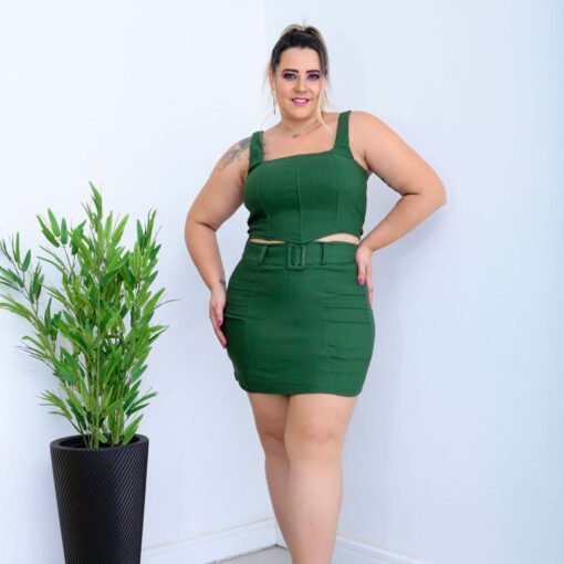 Conjunto Top B e Saia Short
