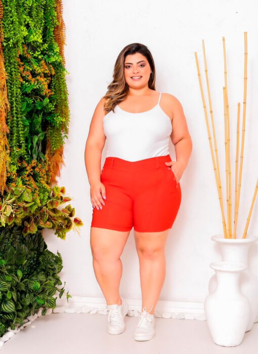 Short Feminino Plus Size Com Botão No Bolso - Imagem 6