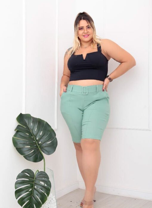 Bermuda Feminina Plus Com Fivela - Imagem 3
