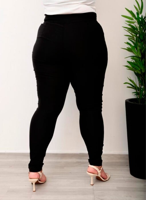 Calça Com Cinto de Fivela  Social Preto Feminina - Imagem 3