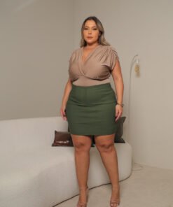 Short Saia Prega Frontal Alfaiataria & Estilo Saia de Prega com Short