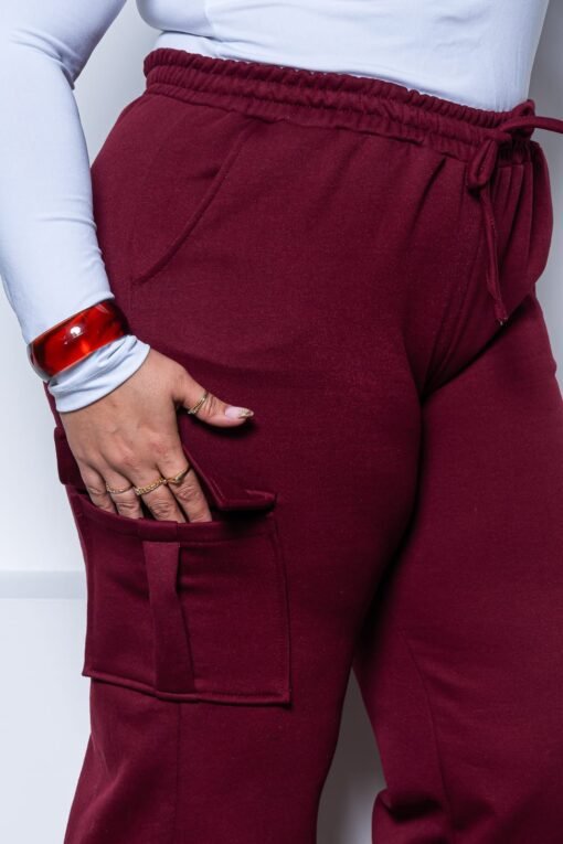 Calça Moletom Com Bolso e Elástico Na Cintura - Imagem 15